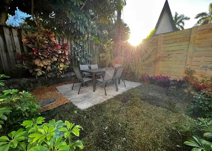 Charming 2 Bedroom Apartment In Victoria Park
